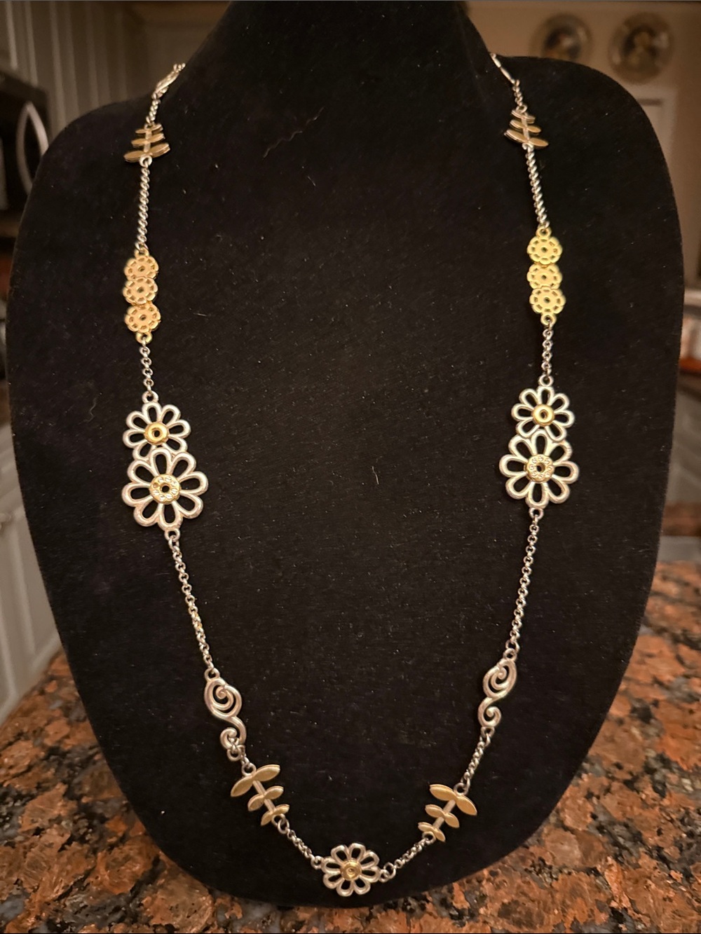 Brighton St Vincents Two-Tone Floral Chain Necklace adjustable stunning